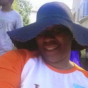 Meet your Posher, Veronica